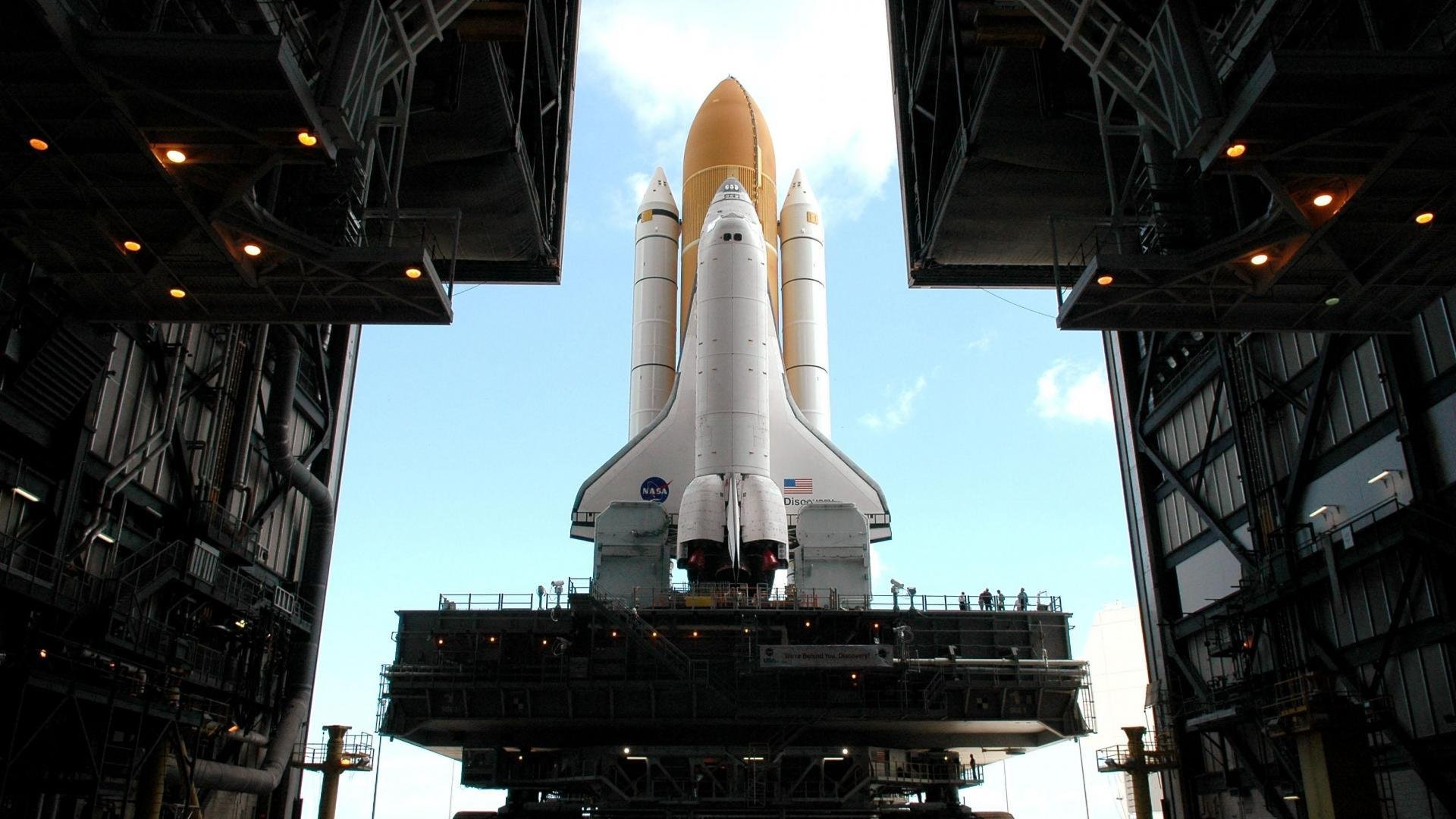 开云体育-球队是否根据球员疲劳数据调整边路与中路组织重心,分析球队状态从哪里入手